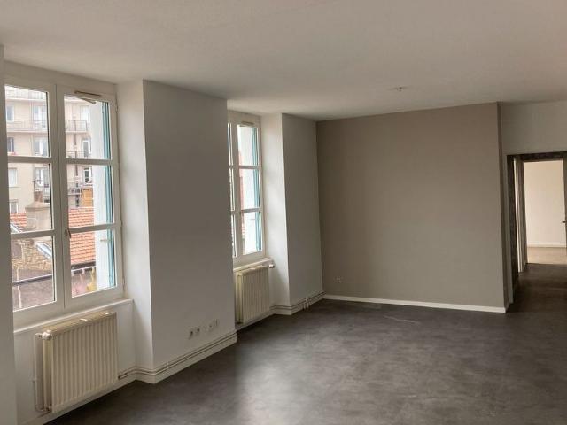 Appartement location à Saint-Étienne, Saint-etienne