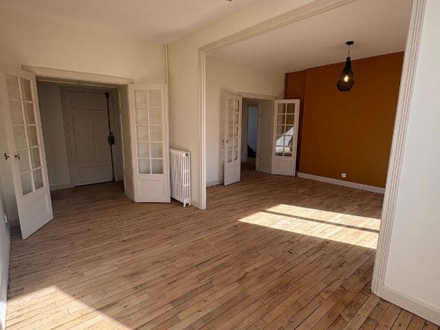 Appartement location à Estavel, Brive-la-Gaillarde