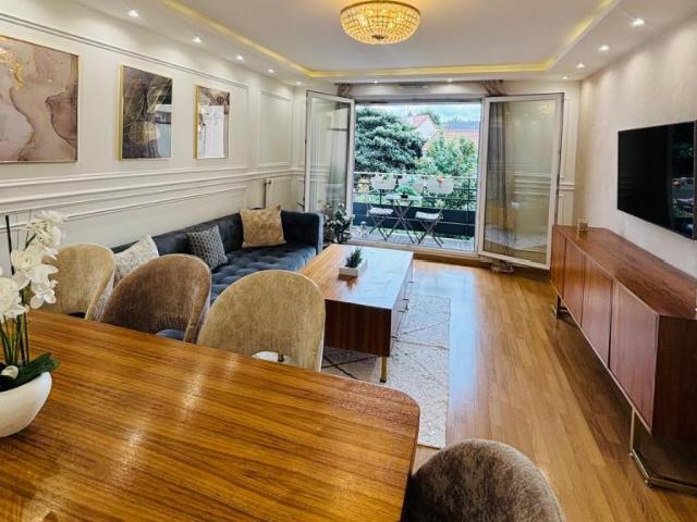 Appartement location à Villa des Suisses, Nanterre