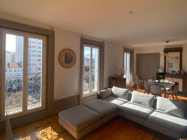 Appartement location à Saint-Étienne, Saint-etienne