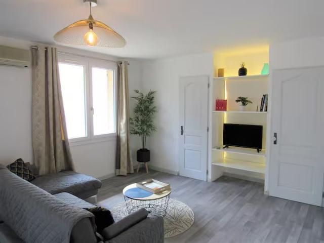 Appartement location à Nîmes, Villeneuve-lès-avignon