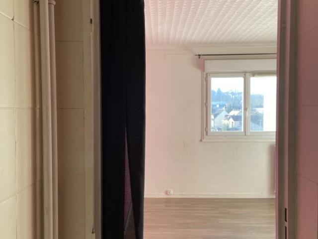 Appartement location à Montigny-lès-cormeilles, Fond de Layé