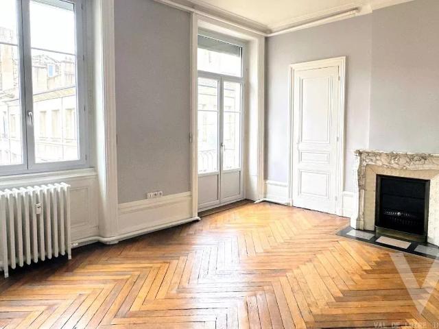 Appartement vente à Saint-Étienne, Saint-etienne