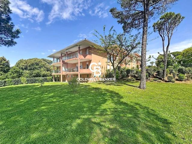 Appartement vente à Arrondissement de Draguignan, Saint-raphaël
