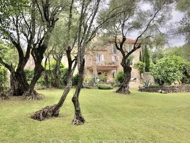 Appartement vente à Grasse, Roquefort-les-pins
