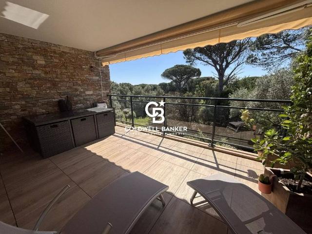 Appartement vente à Arrondissement de Draguignan, Saint-raphaël