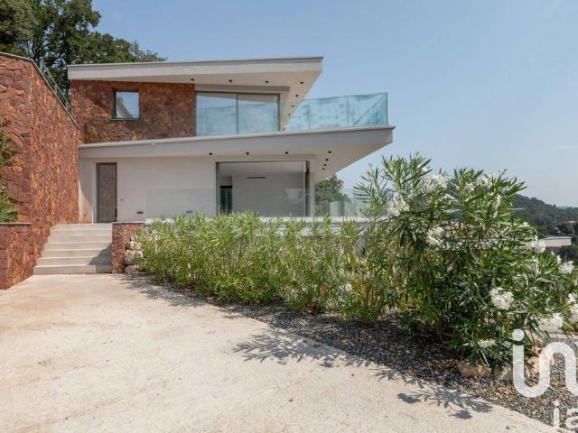 Appartement vente à Arrondissement de Draguignan, Les Adrets-de-l'estérel
