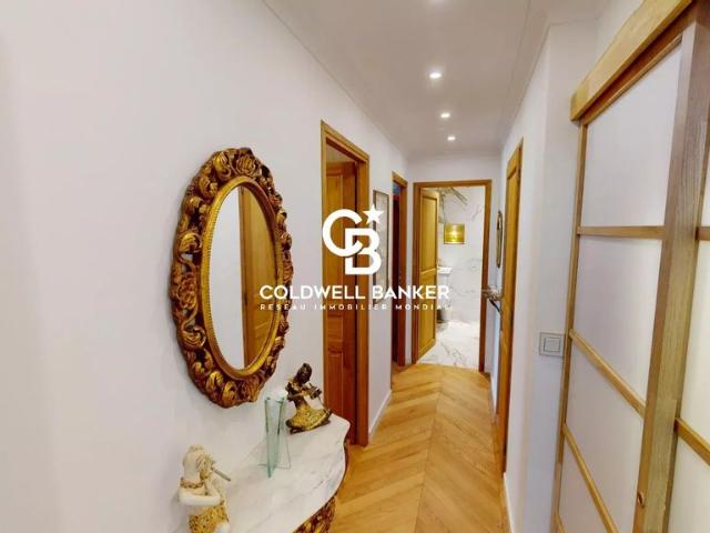 Appartement vente à Arrondissement de Draguignan, Saint-raphaël
