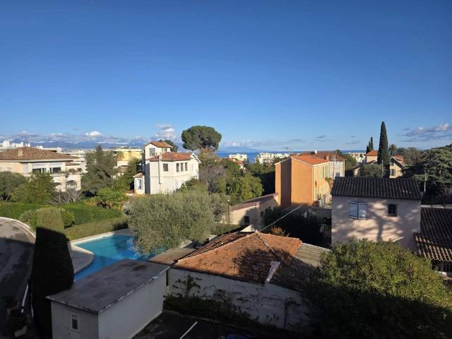 Appartement location à Grasse, Antibes
