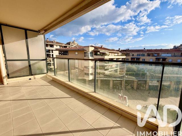 Appartement vente à Aix-en-Provence, Aix-en-provence