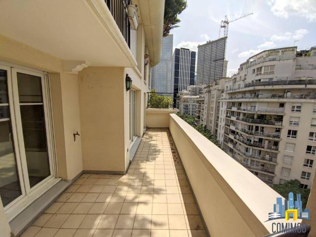 Appartement location à France métropolitaine, Courbevoie