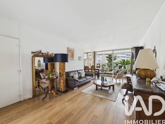 Appartement vente à Paris, Île-de-France