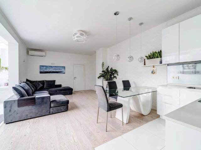 Appartement vente à Paris, Île-de-France