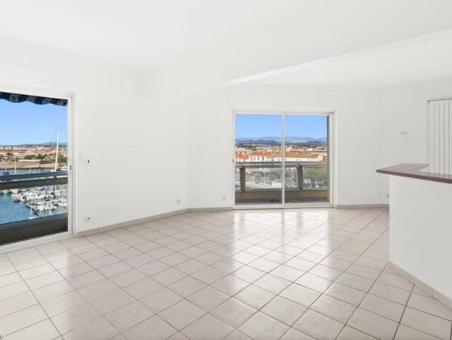 Appartement vente à Arrondissement de Draguignan, Saint-raphaël