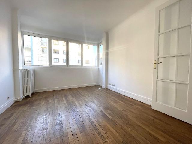 Appartement vente à Paris, Île-de-France