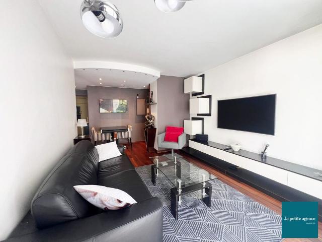 Appartement vente à Paris, Île-de-France