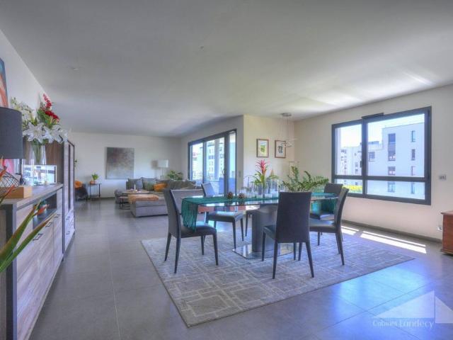 Appartement vente à Gex, Saint-genis-pouilly