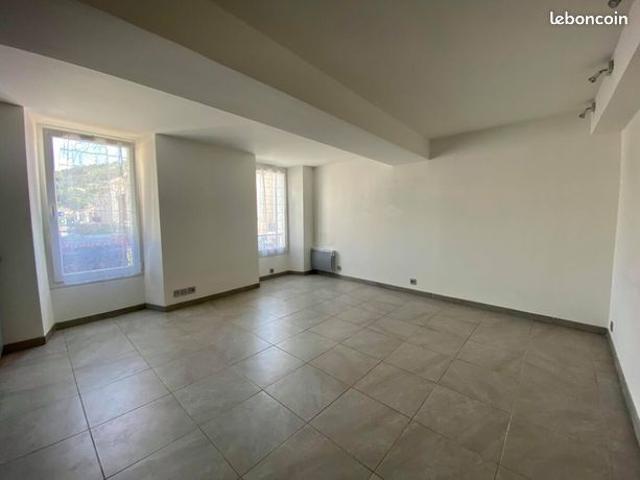 Appartement vente à Saint-Zacharie, Var