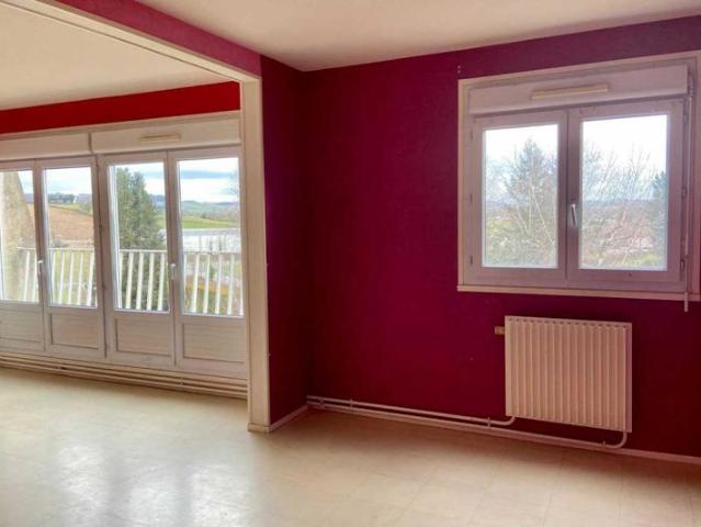 Appartement vente à Château-Chinon (Ville), Luzy