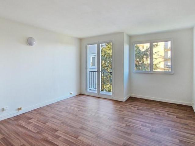 Appartement vente à Châtellerault, Senillé