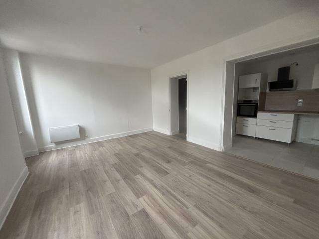 Appartement location à Les Têpes, Saint-Rambert-d'Albon