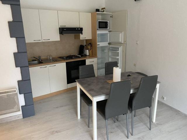 Studio location à Bez, Bez-et-Esparon