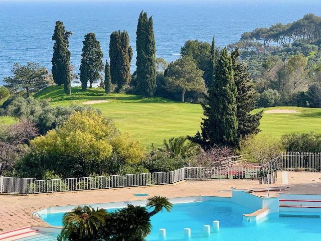 Appartement vente à Arrondissement de Draguignan, Saint-raphaël
