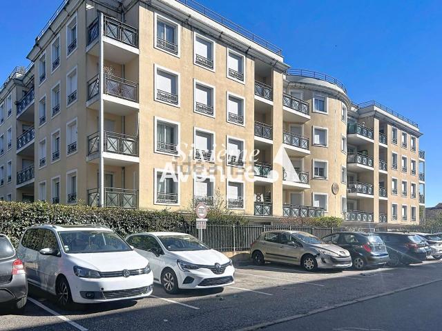 Appartement location à Gare, Décines-Charpieu