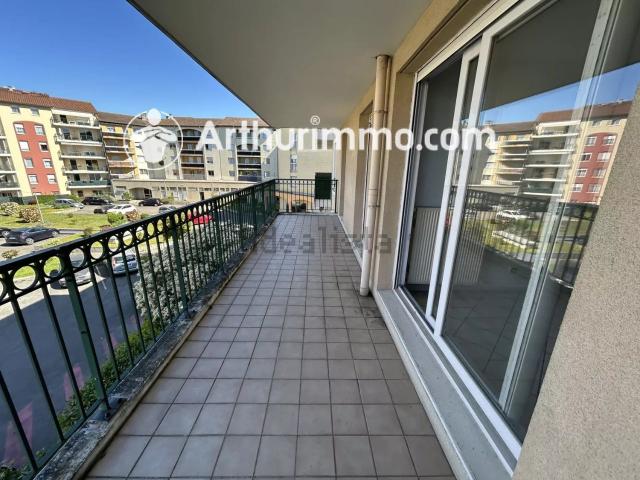 Appartement vente à Église, Décines-Charpieu