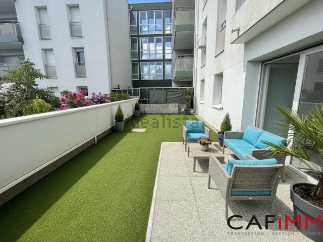 Appartement vente à Le Molard, Décines-Charpieu