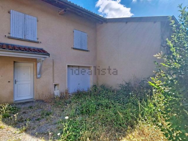 Appartement vente à Trades, Deux-Grosnes