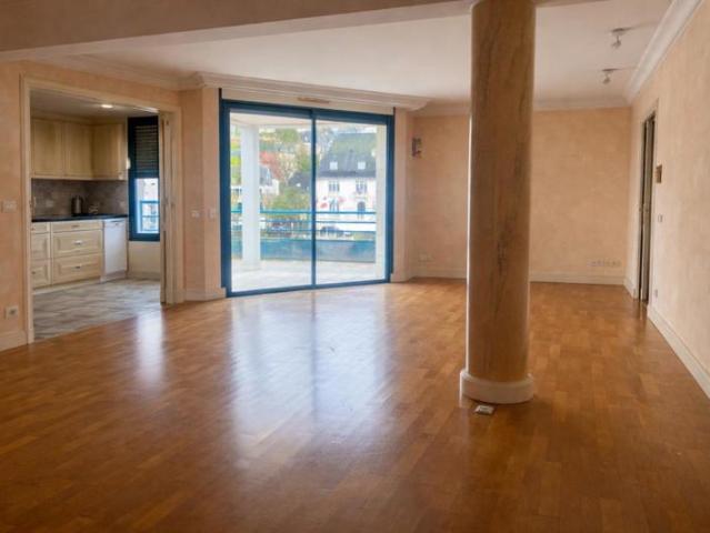 Appartement vente à Sarlat-la-Canéda, Terrasson-lavilledieu