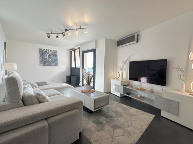 Appartement vente à Arrondissement de Draguignan, Saint-raphaël