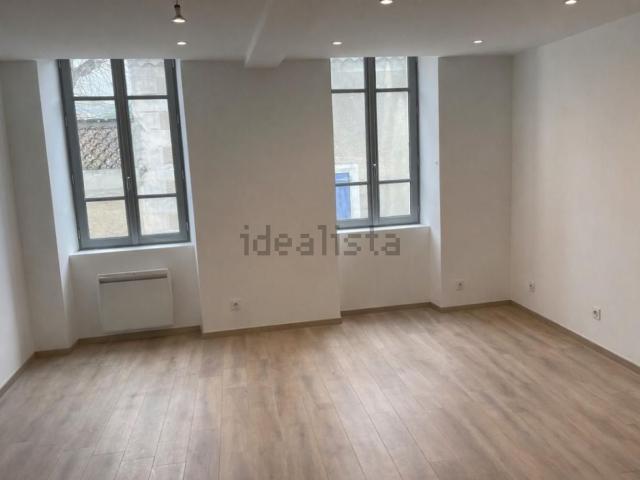 Appartement vente à Place de l'Horloge, Die