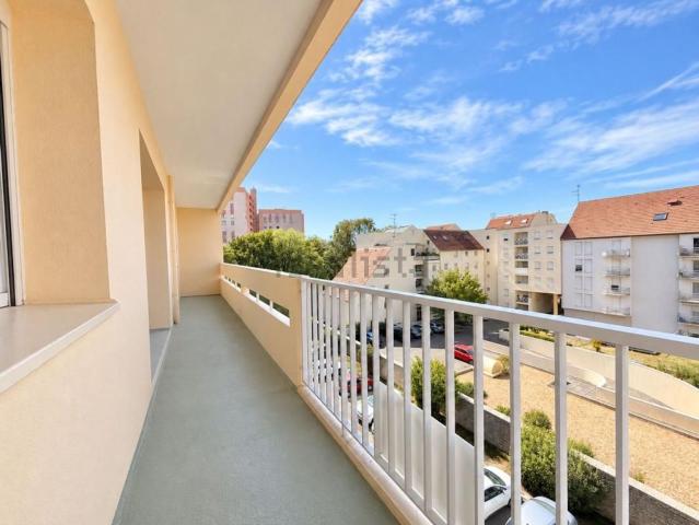 Appartement vente à Faubourg Raines, Dijon
