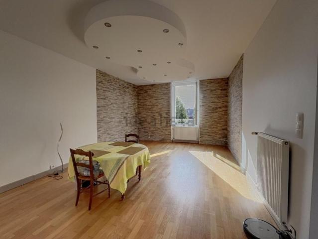 Appartement vente à Azans, Dole