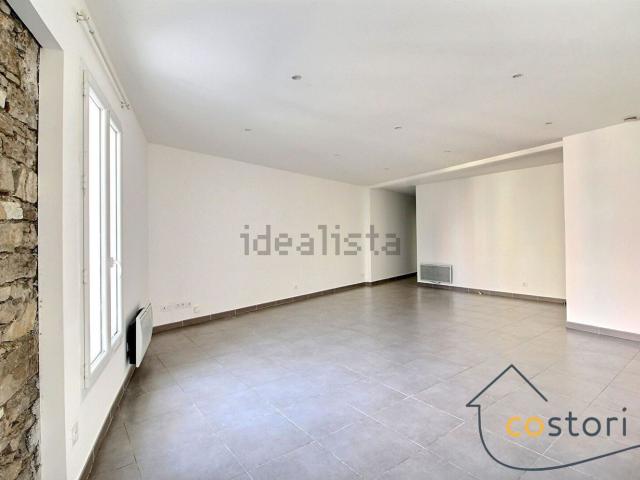 Appartement location à Cité comtale, Draguignan
