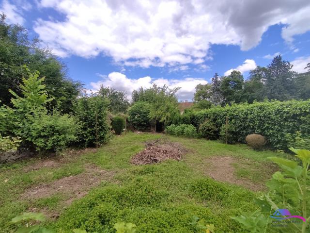 Appartement vente à Saint-Amand-Montrond, Châteaumeillant