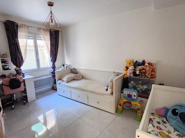 Duplex vente à Marseille, Auriol