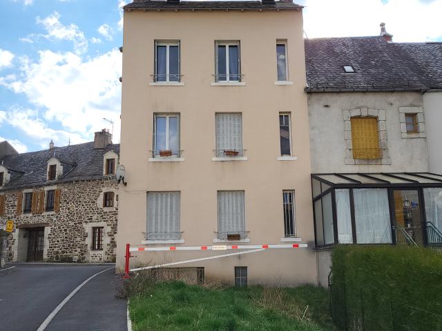 Appartement vente à Mauriac, Riom-ès-montagnes