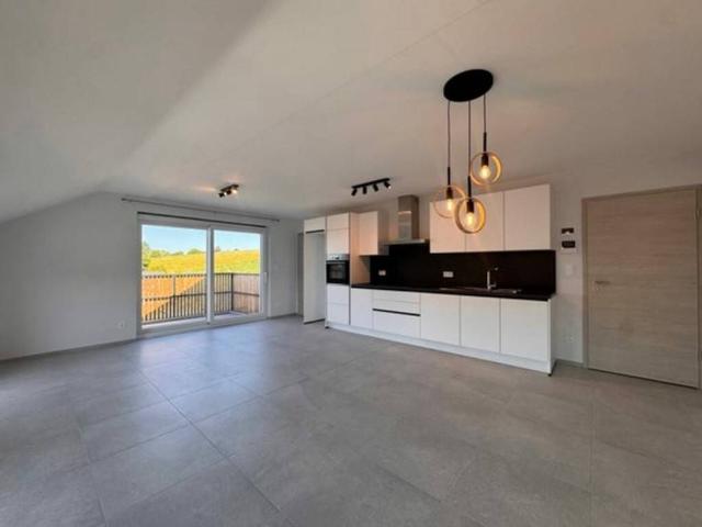 Appartement location à Vaux-lez-rosieres, Wallonie