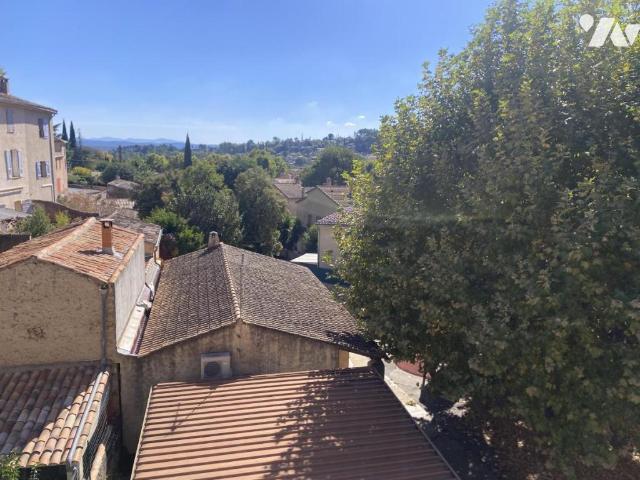 Appartement vente à Brignoles, Cotignac