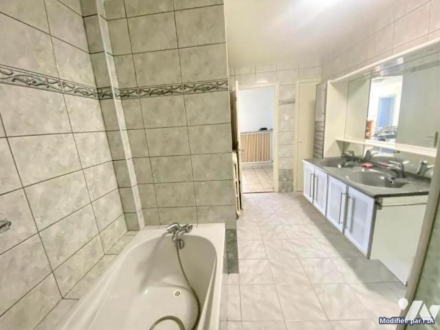 Appartement vente à Saint-Jean-de-Maurienne, Lanslebourg-mont-cenis