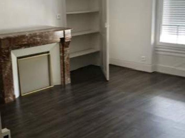 Appartement vente à Louhans-Châteaurenaud, Louhans