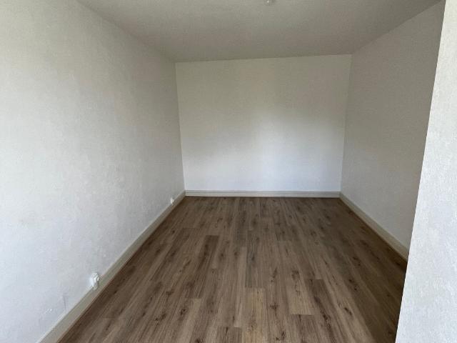 Maison vente à Roanne, Montagny