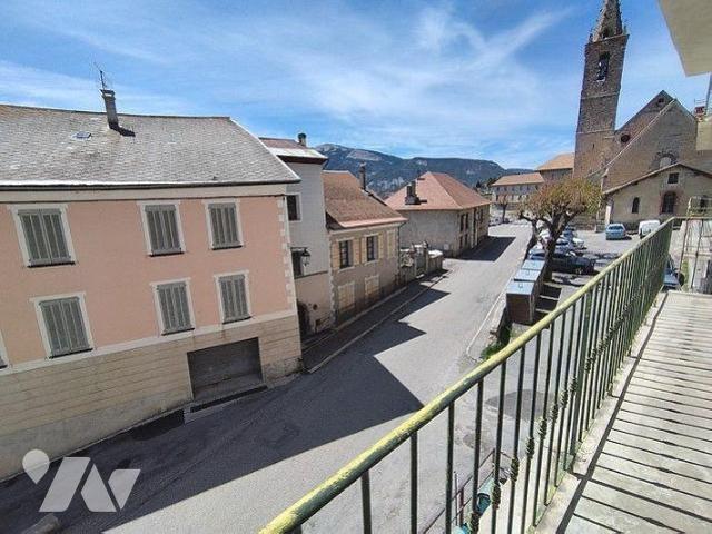 Appartement vente à Digne-les-Bains, Seyne