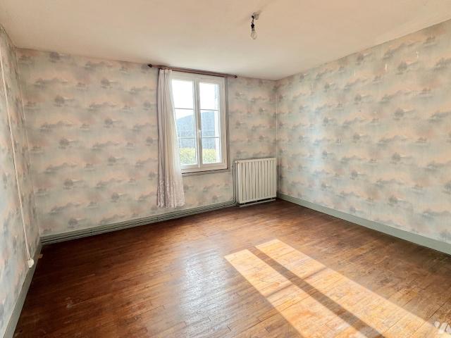 Maison vente à Parthenay, Thénezay