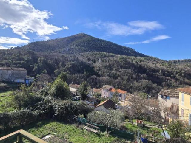 Appartement vente à Nice, Tourrette-levens