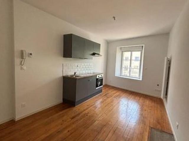 Appartement vente à Bazeilles, Ardennes