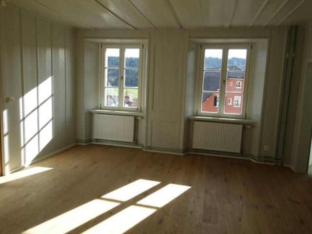 Immobilie kaufen in Tramelan, Bern